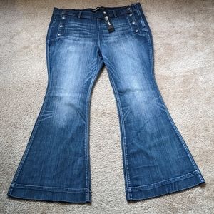NWT Express Jeans - Medium Wash Mid Rise Bell Flare Sailor Jeans - Women's 18S